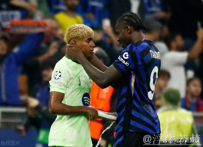 国米绝杀遭VAR判罚无效！36岁老将遗憾落泪：3厘米令人心碎